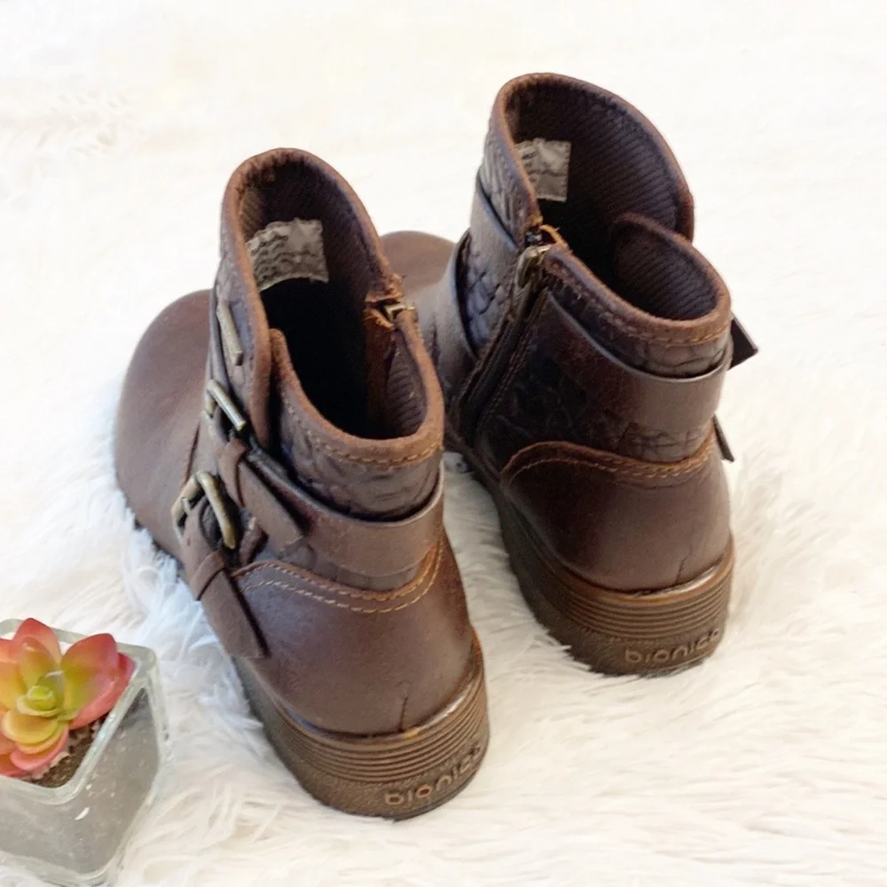 NEW BLONDO x Zappos  | Brown leather waterproof heel combat ankle boots women 6 - Picture 7 of 9